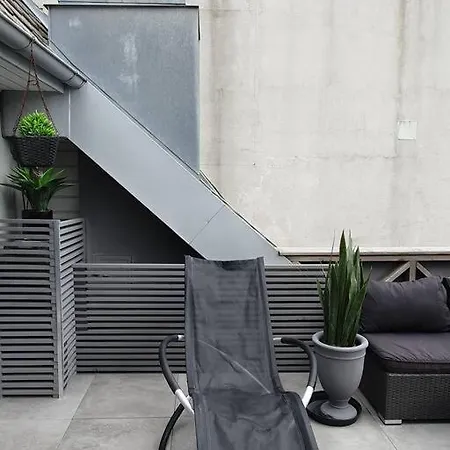 Modern Loftsleilighet * فردريكسْتاد