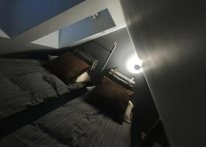 Modern Loftsleilighet * فردريكسْتاد